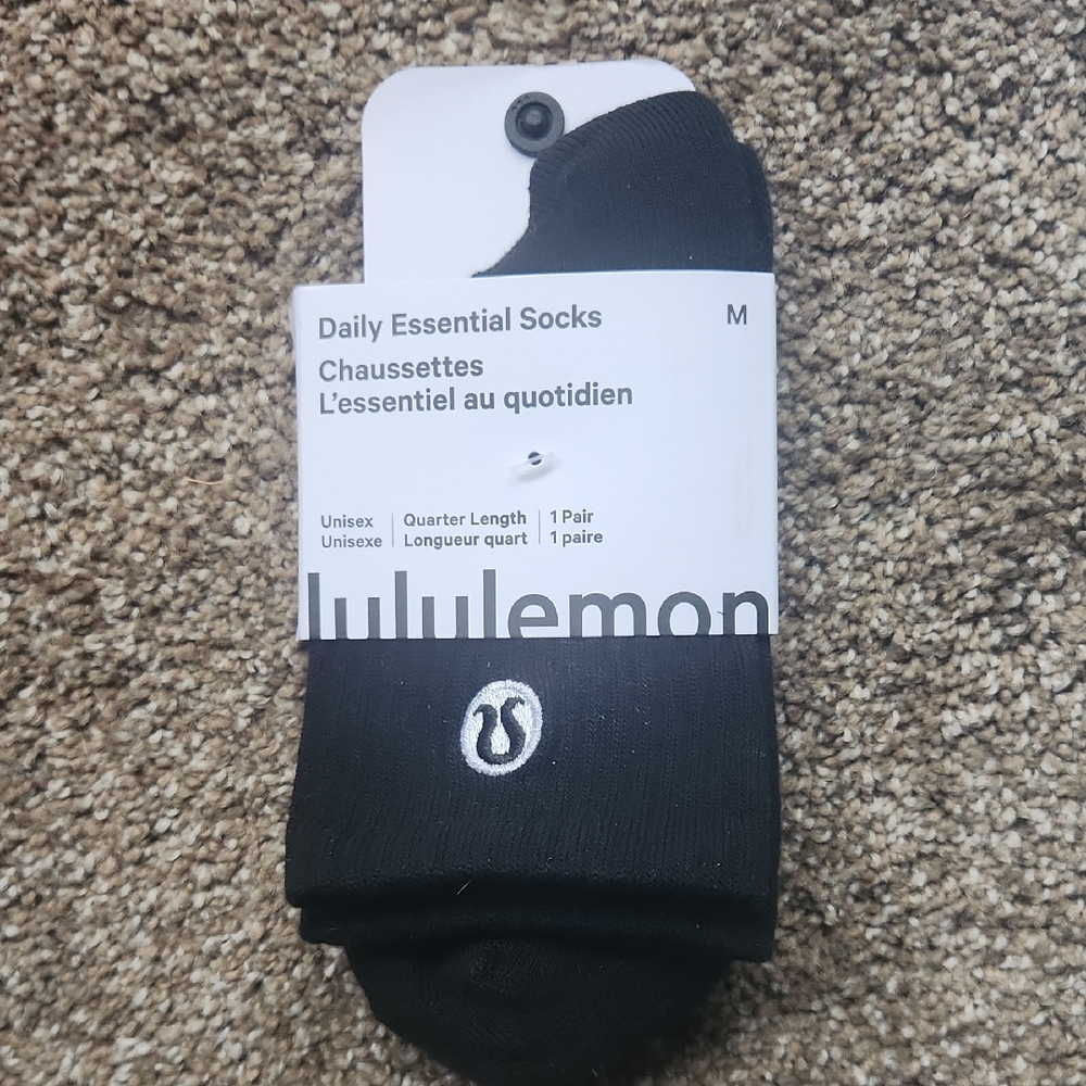 Lululemon athletica Black Daily Essential Quarter-Length Socks (Unisex)